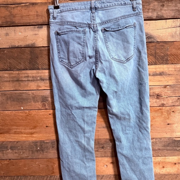 SONG Jeans - Picture 3 of 3